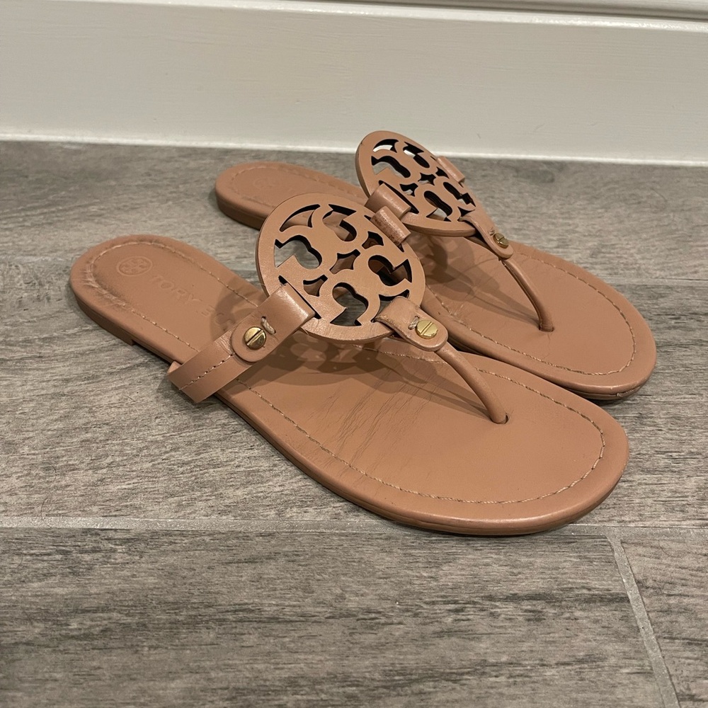 COPY - Tory Burch sandals. Size 8M